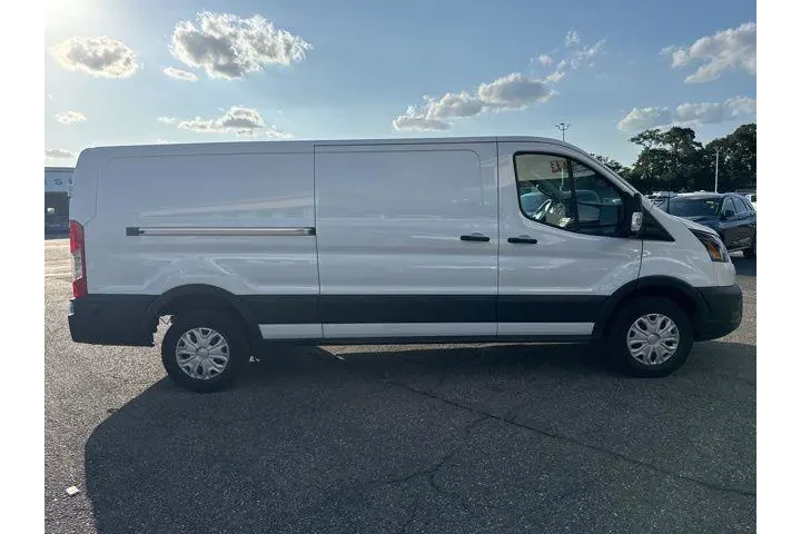 $27991 : Ford E-Transit 2023 350 3dr image 4