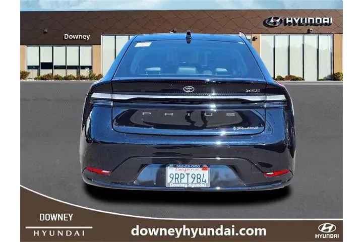 $32875 : Toyota Prius Prime 2024 XSE image 4