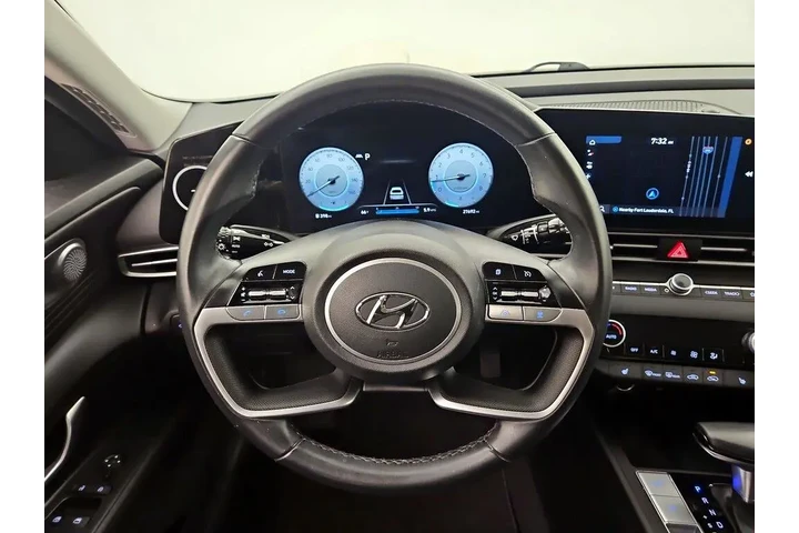 $20998 : Hyundai ELANTRA 2023 SEL 4dr image 10