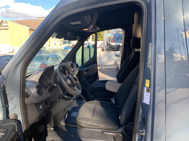 $28499 : 2019 Mercedes-Benz Sprinter 2 image 9