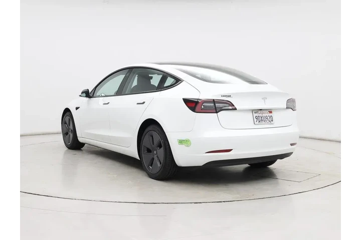 $27998 : Tesla Model 3 2023 4dr Sedan image 2