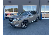 Nissan Pathfinder 2024 Plati