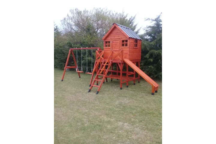 $800000 : casitas para niños de madera image 2