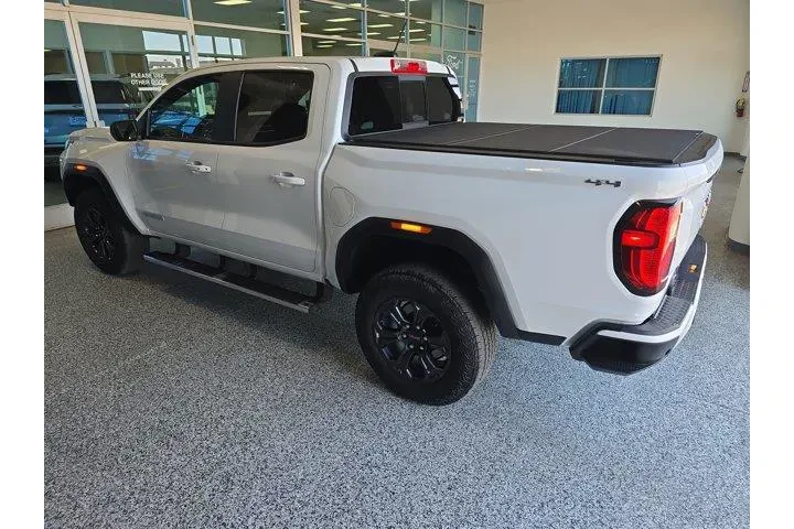 $37999 : GMC Canyon 2025 4x4 Elevatio image 2