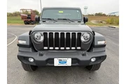 $32700 : Jeep Wrangler 2023 4x4 Sport thumbnail