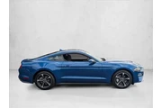 $25987 : Ford Mustang 2022 EcoBoost 2 thumbnail