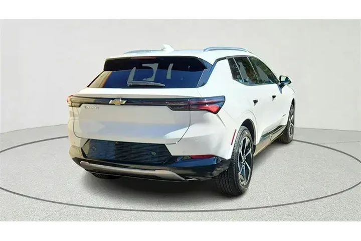 $28099 : Chevrolet Equinox EV 2024 LT image 3