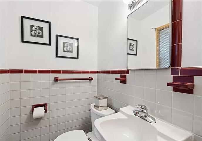 $150000 : 3bed 2baths image 9