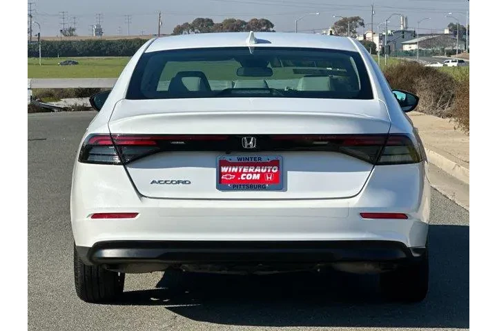 $26491 : Honda Accord 2024 EX 4dr Sed image 5