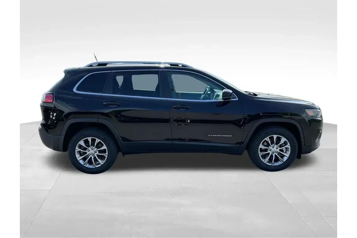 $20535 : Jeep Cherokee 2021 4x4 Latit image 2