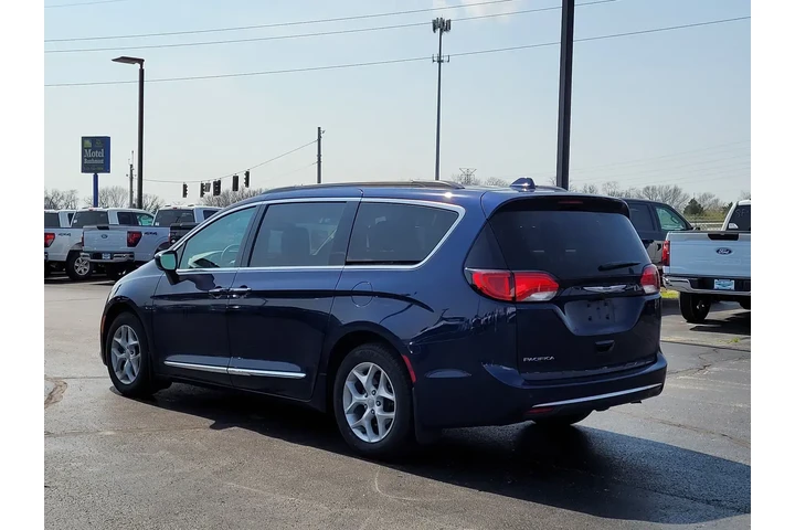 $16898 : Chrysler Pacifica 2017 Touri image 6