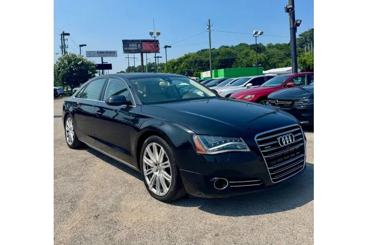 $10900 : 2013 A8 L 4.0T quattro image 3