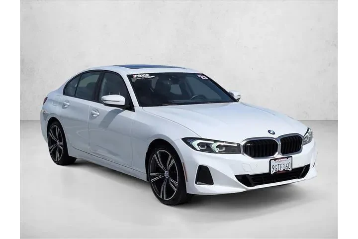$32084 : BMW 3 Series 2023 330i 4dr S image 3