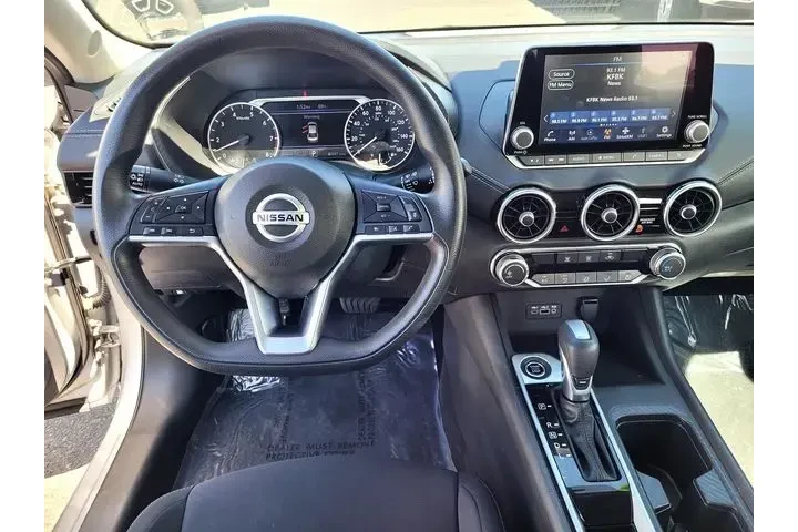 $17988 : Nissan Sentra 2023 SV 4dr Se image 9