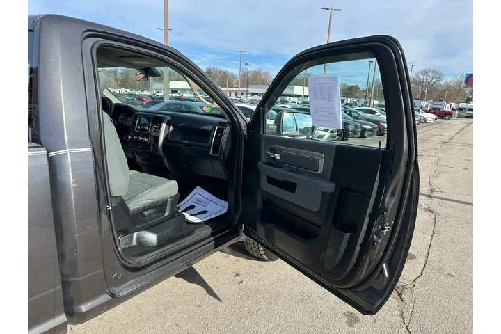 $9980 : 2014 RAM 1500 2WD Reg Cab 120 image 8