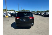 $7980 : 2018 Pacifica Touring L Plus thumbnail