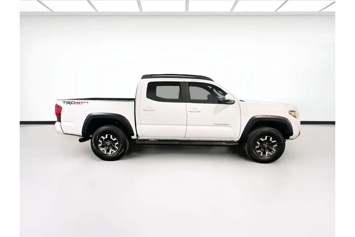 $24297 : Toyota Tacoma 2018 4x4 TRD P image 5
