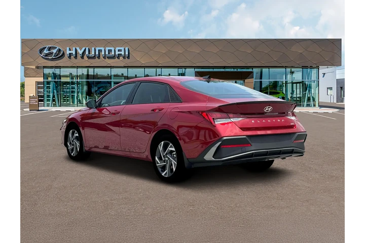 $22857 : Hyundai ELANTRA Hybrid 2025 image 6