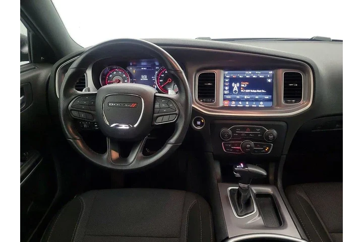 $29998 : Dodge Charger 2022 AWD SXT 4 image 10