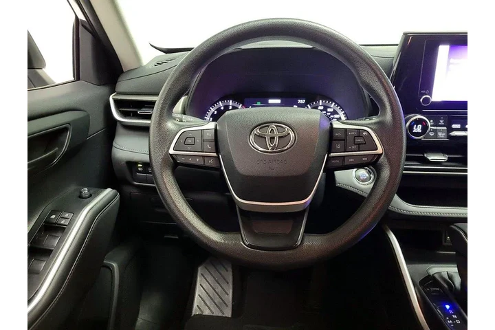 $30998 : Toyota Highlander 2023 Plati image 10