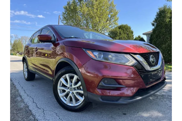 $12997 : 2021 Rogue Sport S image 2