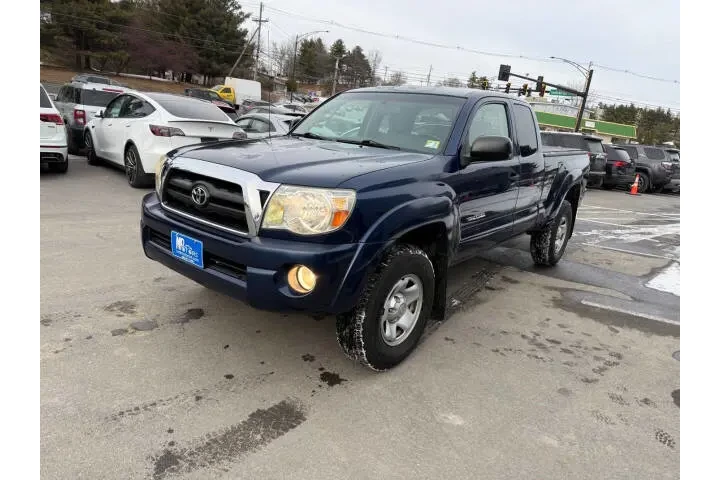 $17999 : 2007 Tacoma V6 image 2