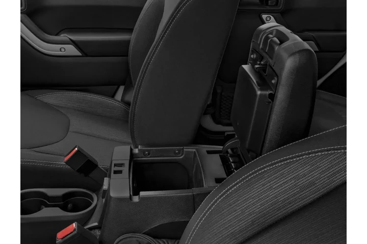 Jeep Wrangler Unlimited 2017 image 9