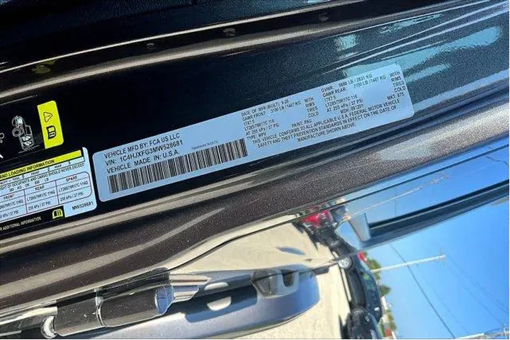 $35995 : Jeep Wrangler Unlimited 2021 image 4