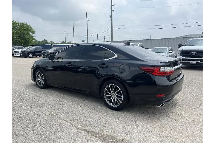 $21981 : Lexus ES 350 2018 4dr Sedan image 3