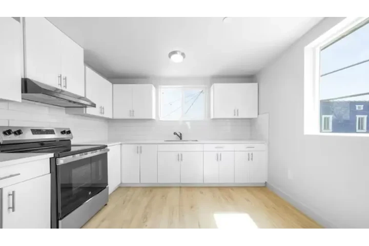 $1450 : 1Bed/1Bath Apartment in LA image 5