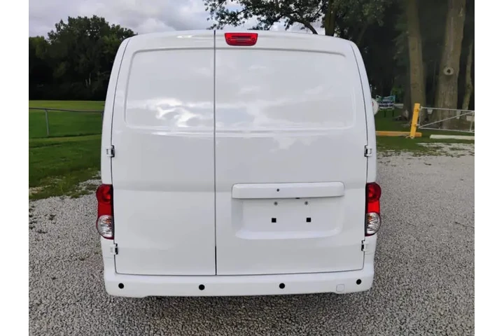 $13997 : 2021 NV200 S image 6