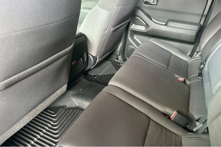 $29500 : Nissan Frontier 2022 4x2 SV image 7