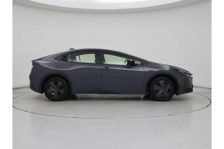 $29998 : Toyota Prius 2024 LE 4dr Hat image 7