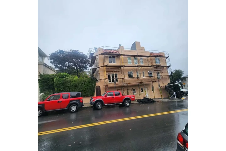 Mendez Professional Painting image 8