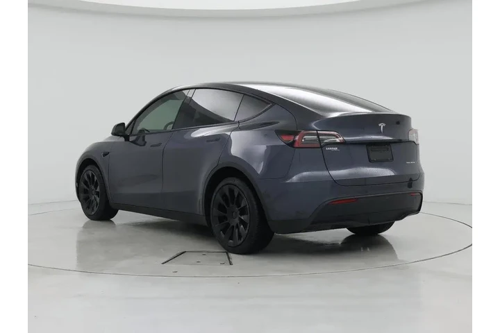 $33998 : Tesla Model Y 2023 AWD Long image 2