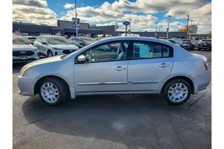 $7995 : Nissan Sentra 2010 2.0 S 4dr image 5