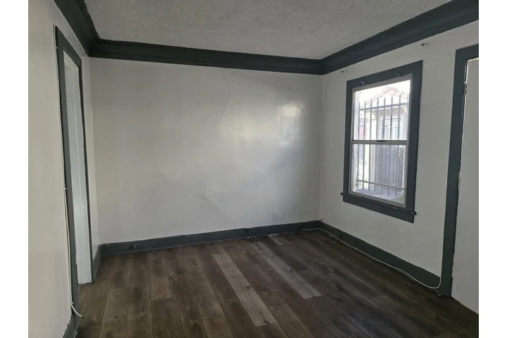 $1750 : APARTAMENTO DE RENTA $1,750 image 2