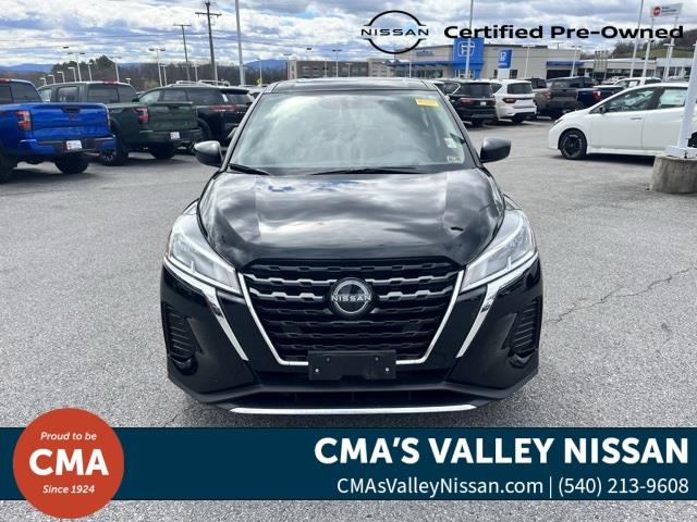 $18998 : PRE-OWNED 2022 NISSAN KICKS S image 2