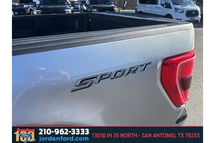 $35401 : Ford F-150 2022 4x2 XLT 4dr image 5