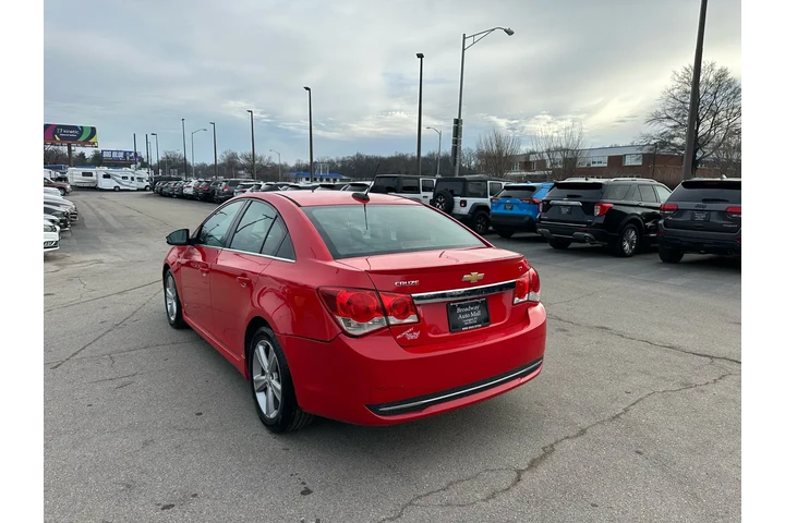 $5980 : 2015 Cruze 4dr Sdn Auto 2LT image 4