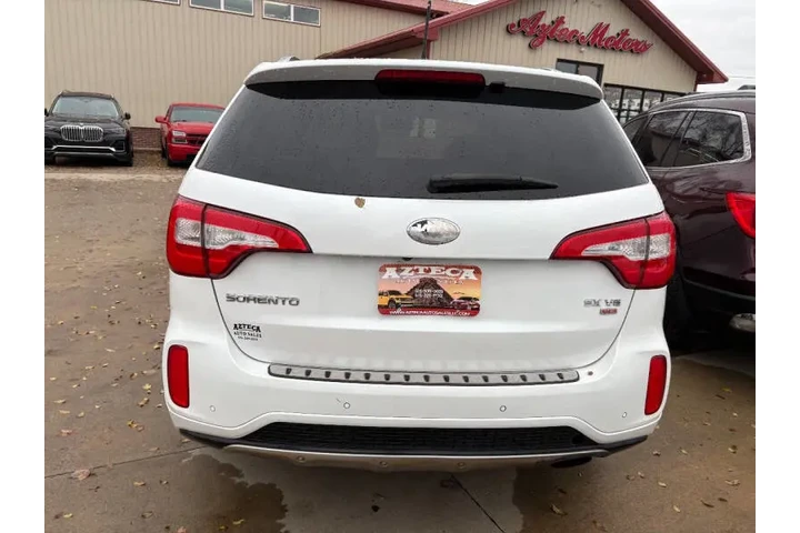 $9950 : 2015 Sorento SX image 6