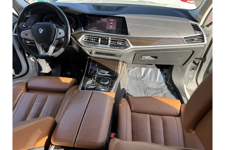 $30991 : 2019 X7 xDrive40i image 10