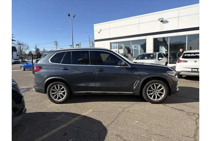 $36943 : BMW X5 2022 AWD xDrive40i 4d image 6