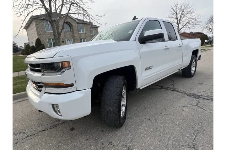 $21997 : 2017 Silverado 1500 LT image 4