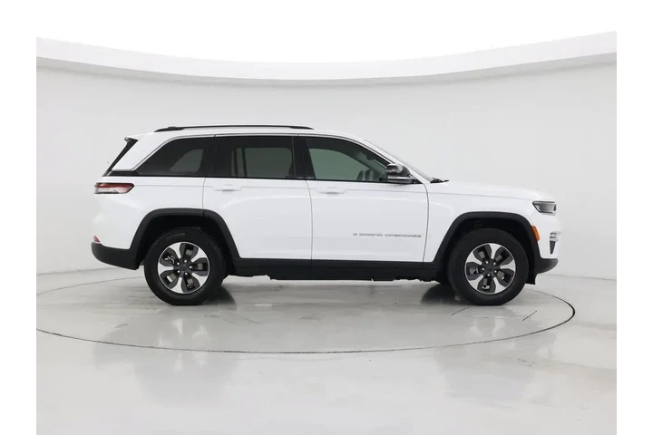 $26998 : Jeep Grand Cherokee 2022 4x4 image 7