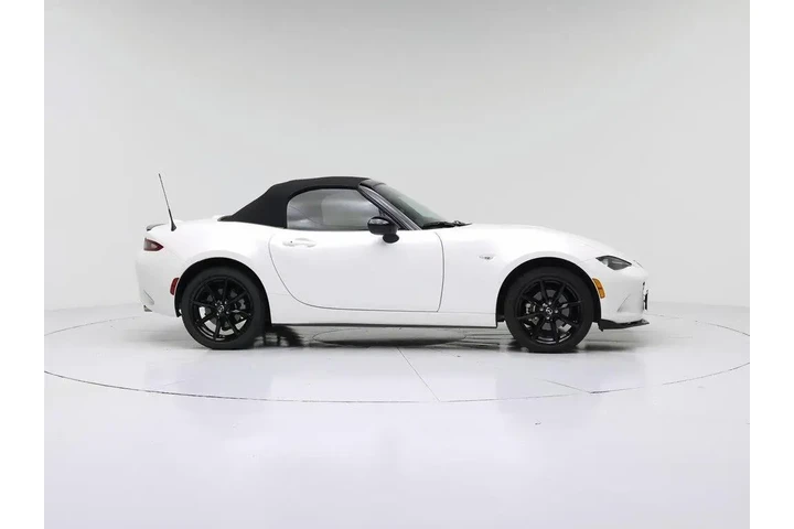 $28998 : Mazda MX-5 Miata 2023 Club 2 image 7
