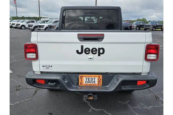 $25988 : Jeep Gladiator 2022 4x4 Spor image 9