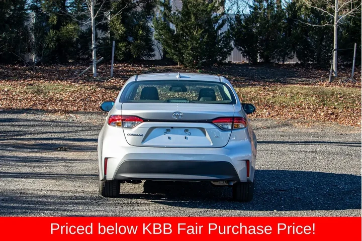 $15595 : Toyota Corolla 2024 LE 4dr S image 7