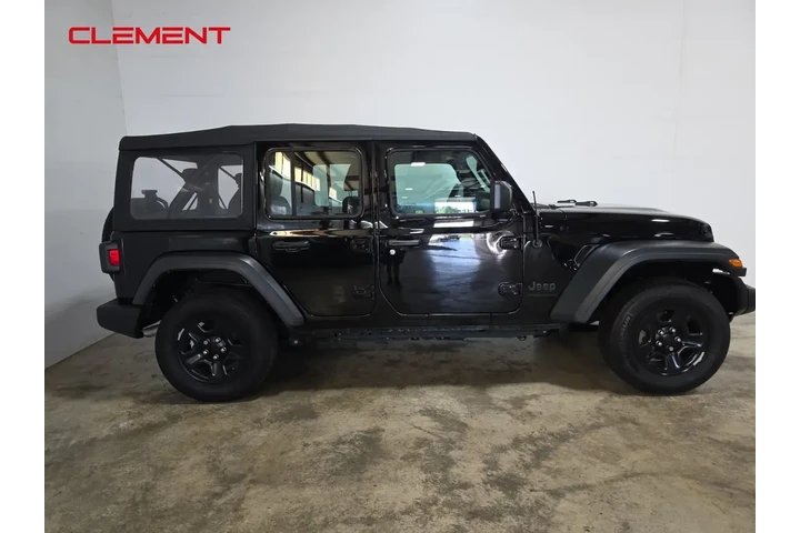 $27000 : Jeep Wrangler 2023 4x4 Sport image 4