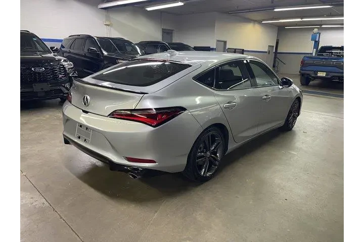 Acura Integra 2024 4dr Liftb image 7